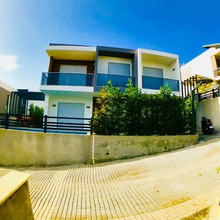 Ada Life Luxurious Zeta B4 Summer Enjoyment For You And Your Family #117001 Casa vacanze Kusadası